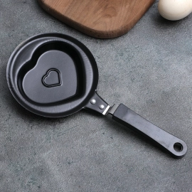 DIY Mini Breakfast Heart-Shaped Omelet Pan Cartoon Frying Pan Heart-Shaped Non-Stick Egg Pan Heart-Shaped Mold